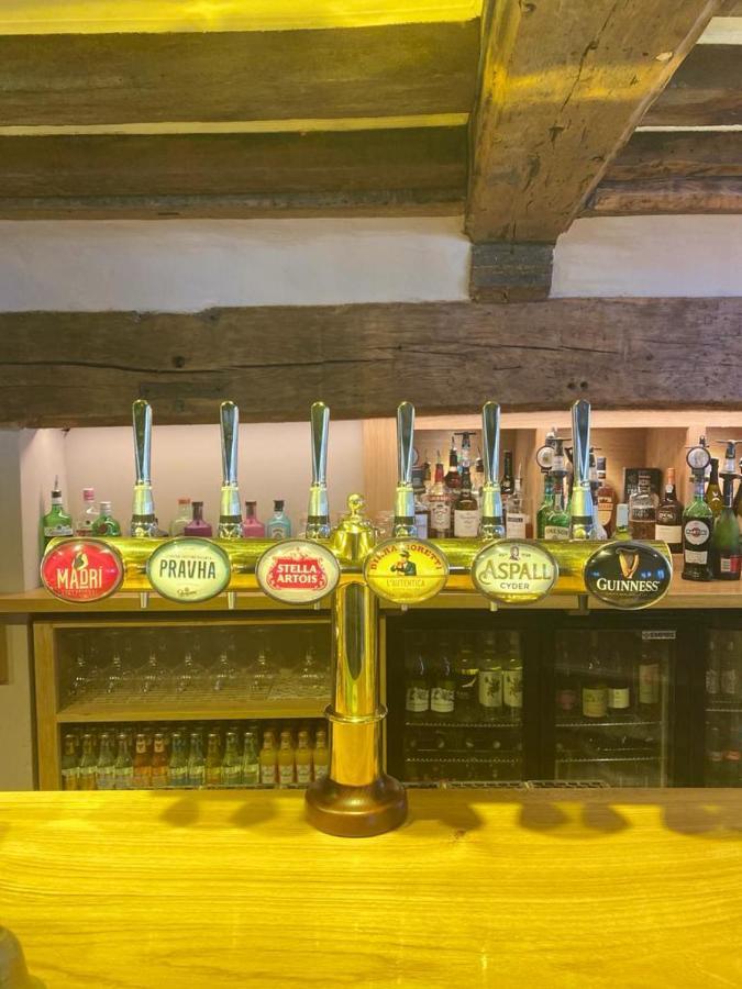 The Chequers Inn Smarden エクステリア 写真