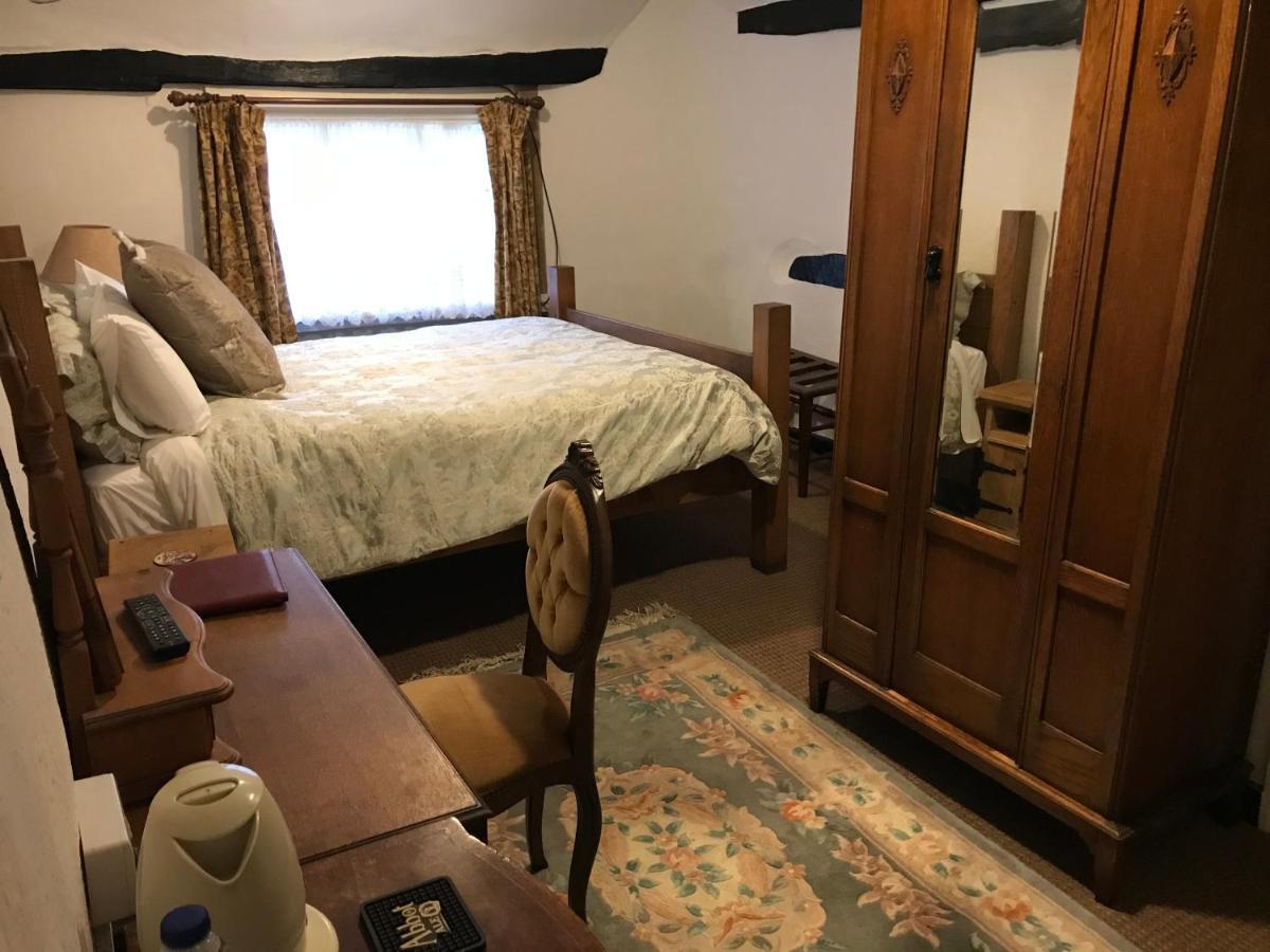 The Chequers Inn Smarden エクステリア 写真